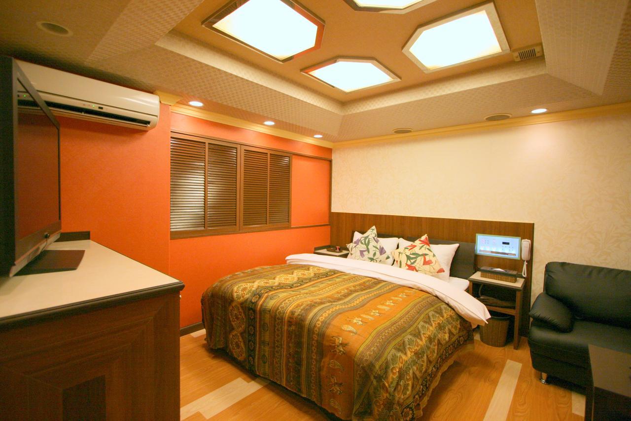 Hotel Celavie Osakajokitazume (Adults Only) Eksteriør billede